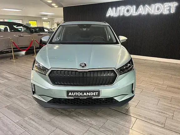 Skoda Enyaq 2021 photo 2