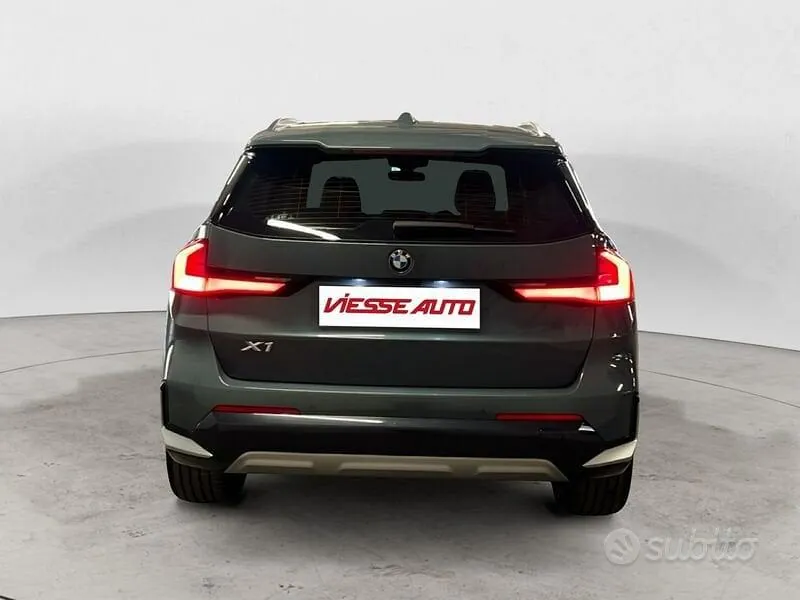 BMW X1 2024 photo 4