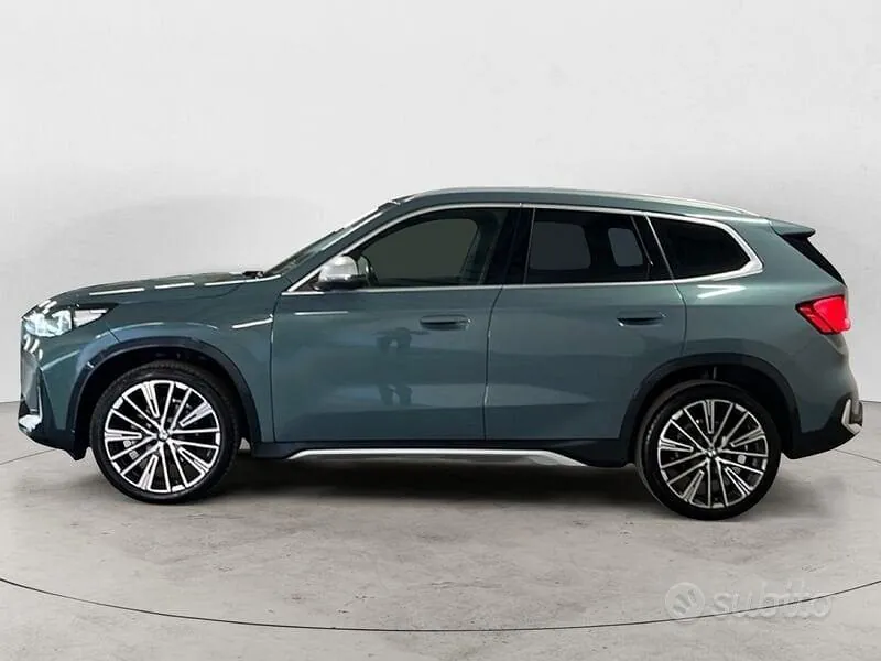 BMW X1 2024 photo 2