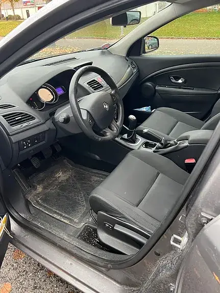 Renault Megane Iii 2012 photo 4