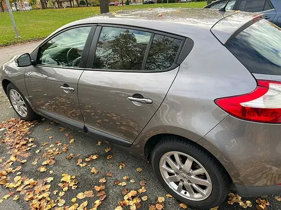 Renault Megane Iii 2012 photo 3