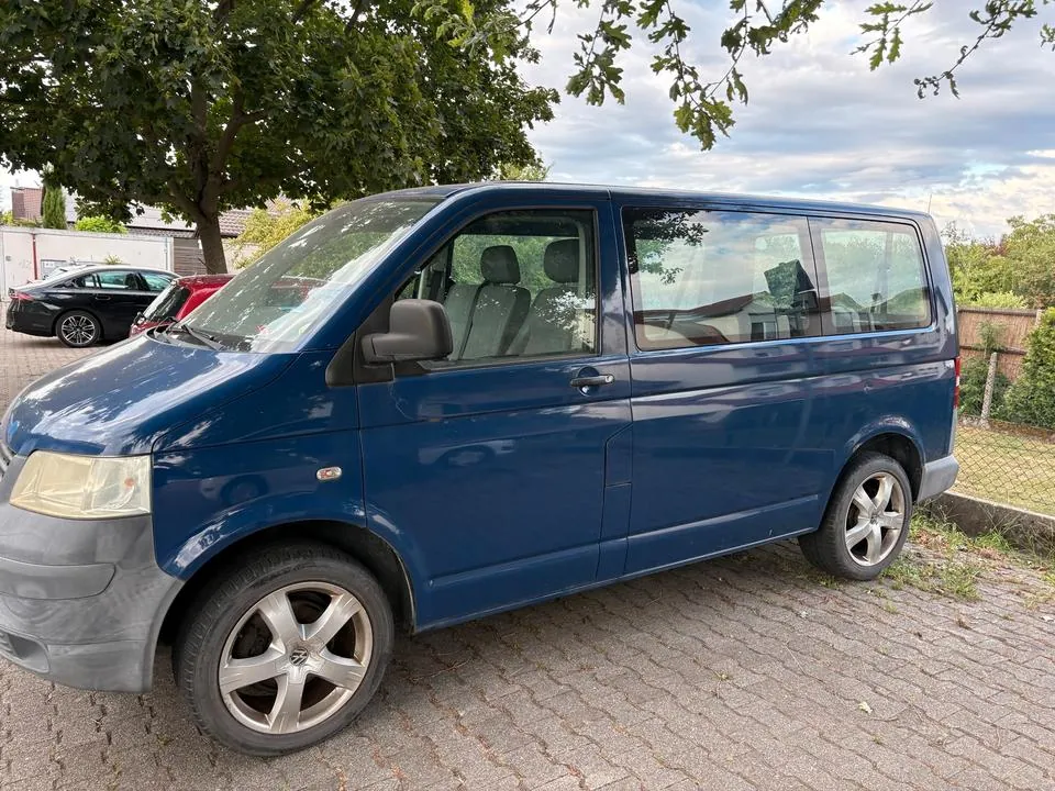 Volkswagen T5