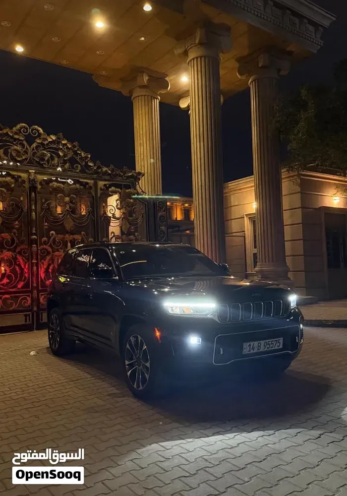Jeep Grand Cherokee 2023 photo 2