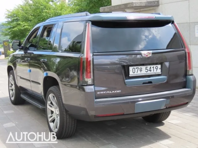 Cadillac Escalade 2018 photo 4