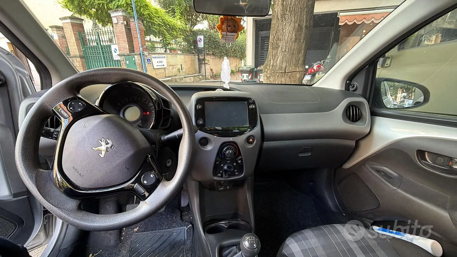 Peugeot 108 2018 photo 2