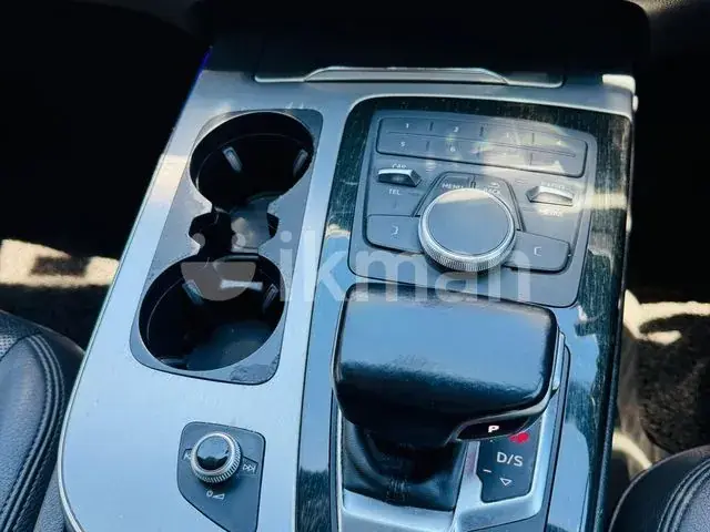 Audi Q7 2017 photo 4