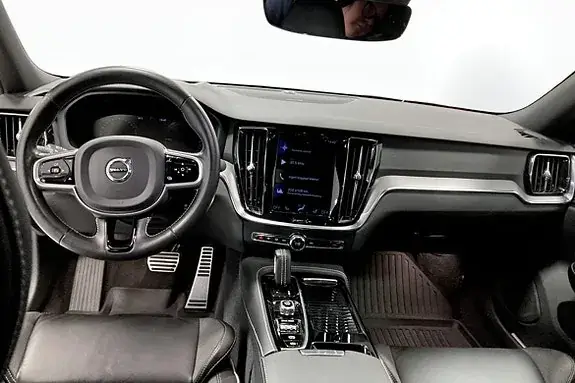 Volvo S60 2021 photo 4