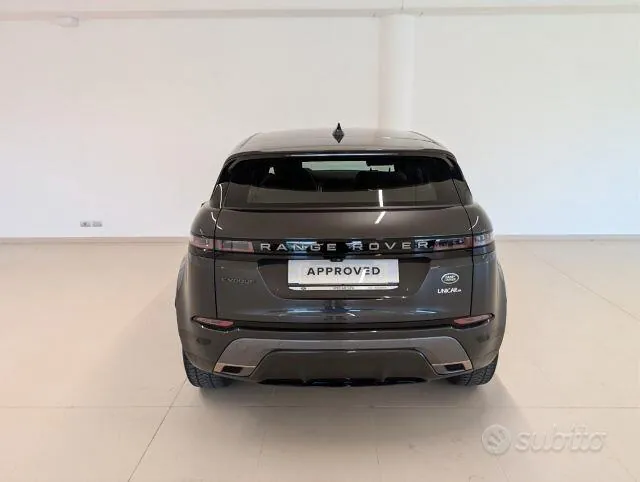 Land Rover Range Rover Evoque 2023 photo 4