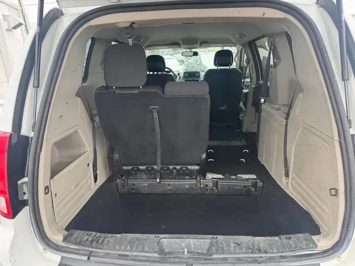 Dodge Grand Caravan 2017 photo 5