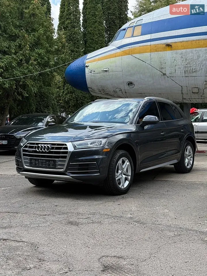Audi Q5 2016 photo 2