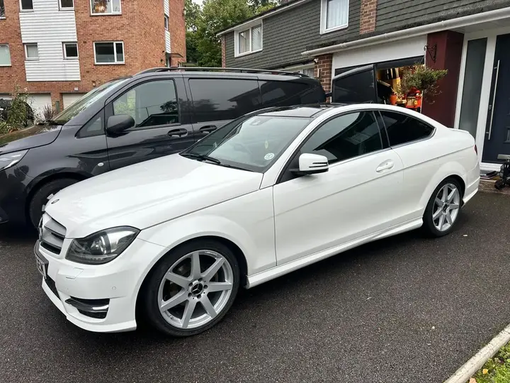 Mercedes-Benz C-Class 2014 photo 3