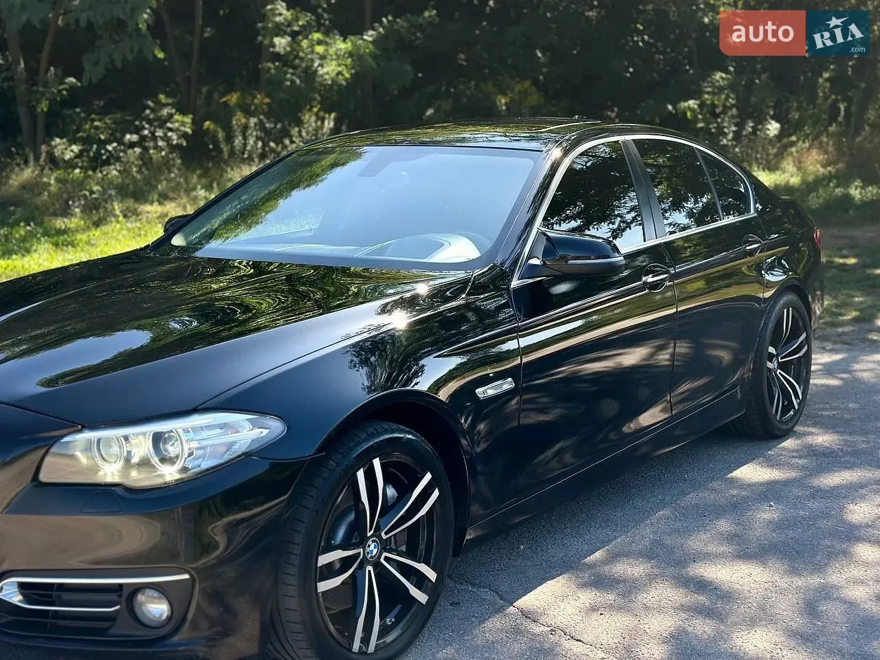 BMW 5 Series 2016 photo 4