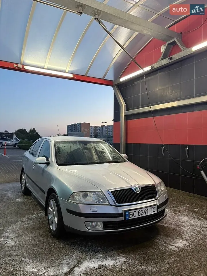 Skoda Octavia 2008 photo 3