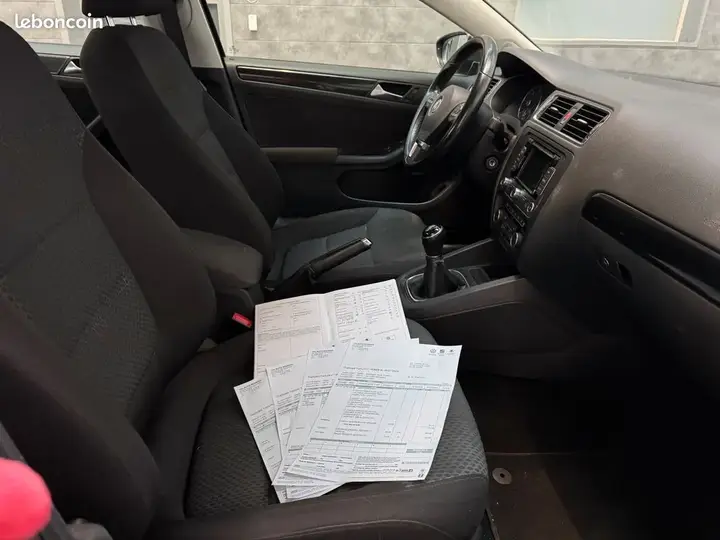 Volkswagen Jetta 2012 photo 4
