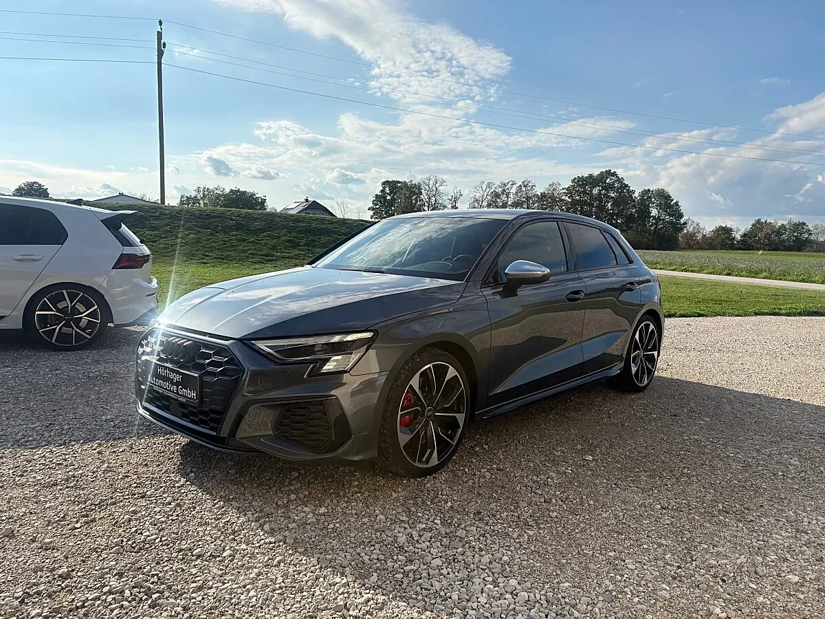 Audi A3 2023 photo 2