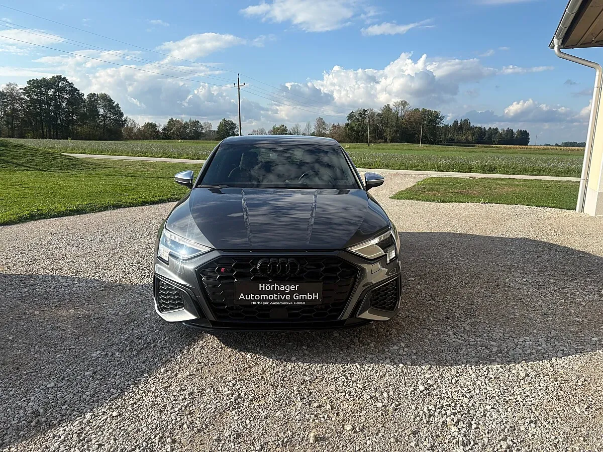 Audi A3 2023 photo 3