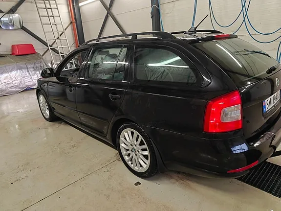 Skoda Octavia 2012 photo 4
