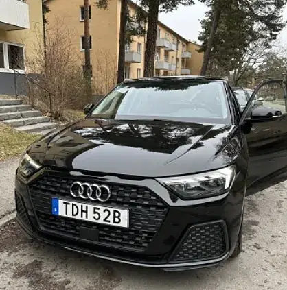Audi A1 2024 photo 2