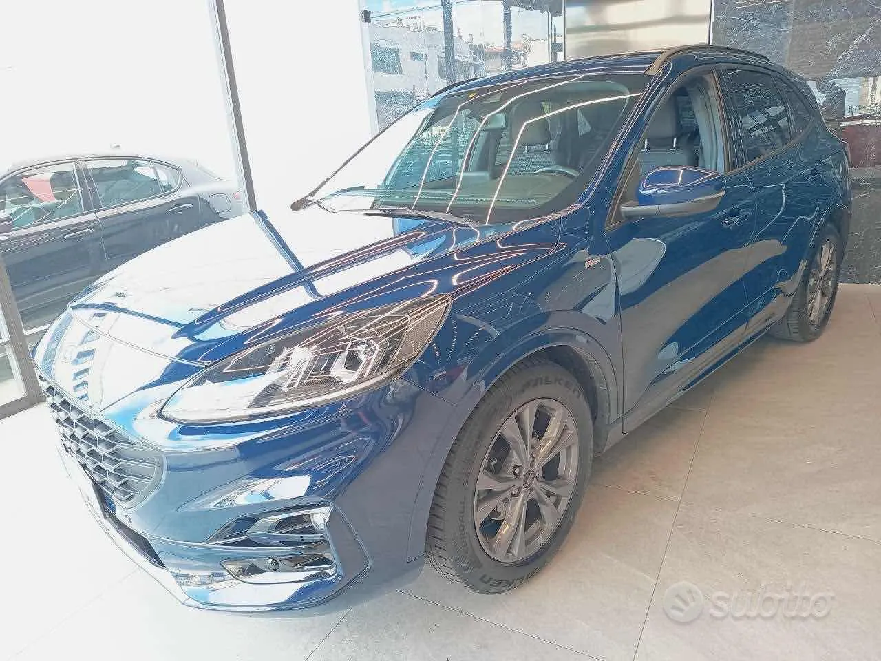 Ford Kuga 2022 photo 2