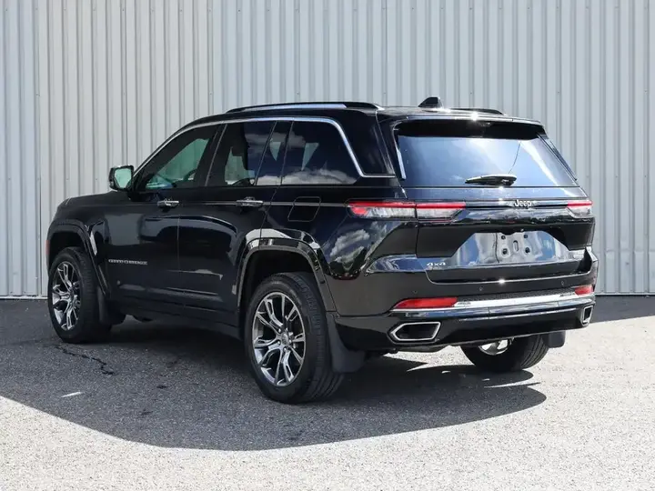 Jeep Grand Cherokee 2023 photo 5