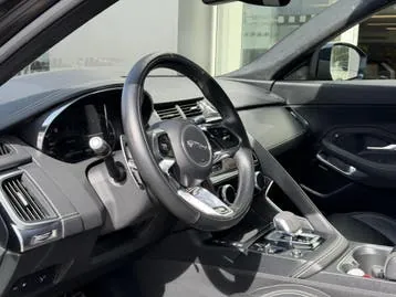 Jaguar E-Pace 2021 photo 3