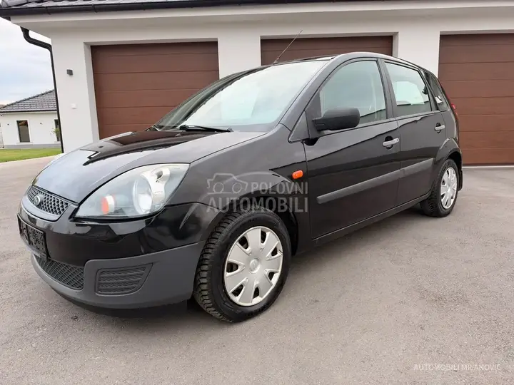 Ford Fiesta 2009 photo 4