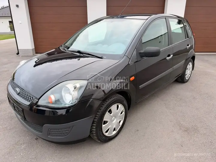 Ford Fiesta 2009 photo 3