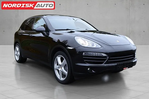 Porsche Cayenne 2011 photo 3