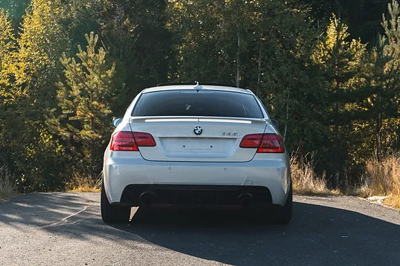 BMW 335I 2011 photo 4