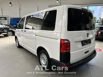 Volkswagen Transporter 2017 photo 2