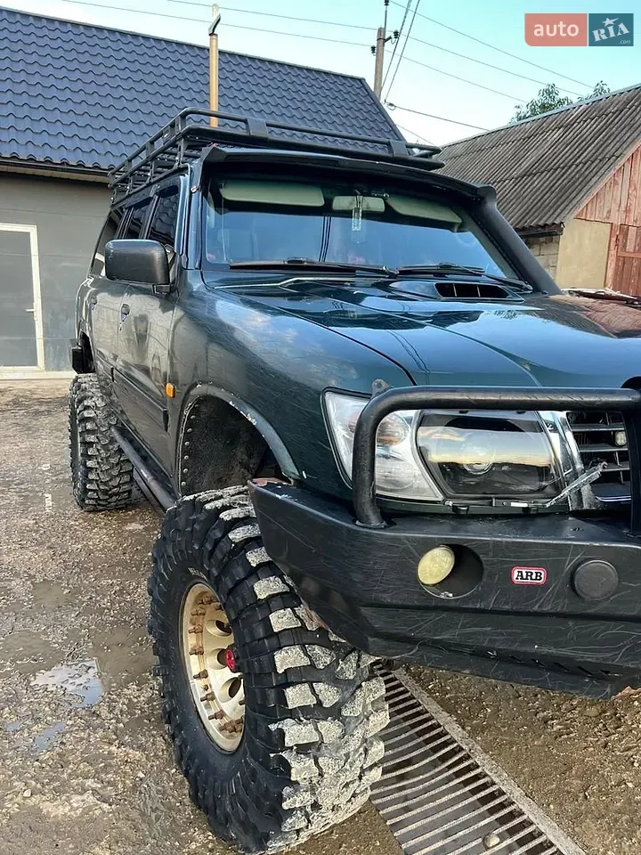 Nissan Patrol 2000 photo 2