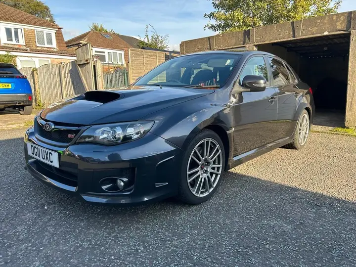Subaru Wrx Sti 2011 photo 3