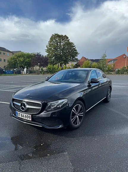 Mercedes-Benz E220 D