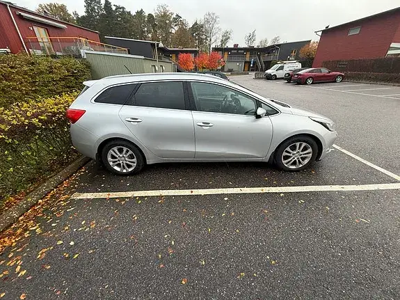 Kia Ceed 2014 photo 3