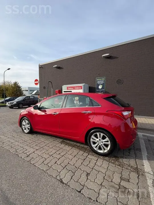 Hyundai I30 2013 photo 2