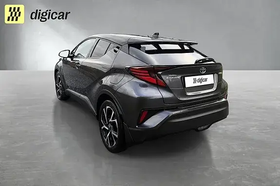 Toyota C-Hr 2020 photo 2