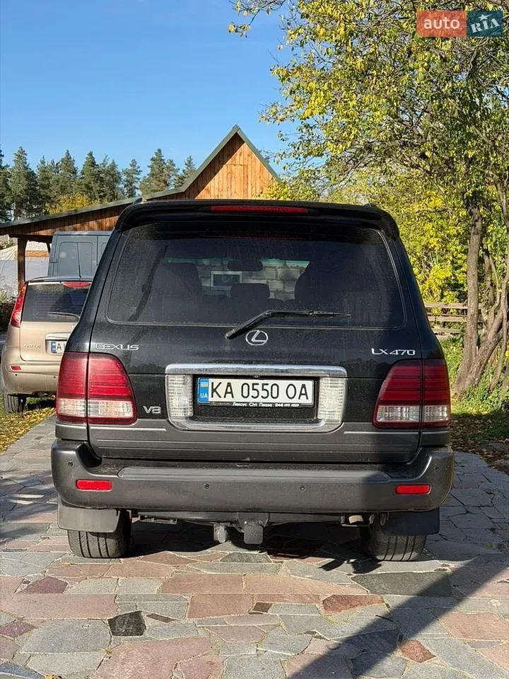 Lexus Lx 2005 photo 2