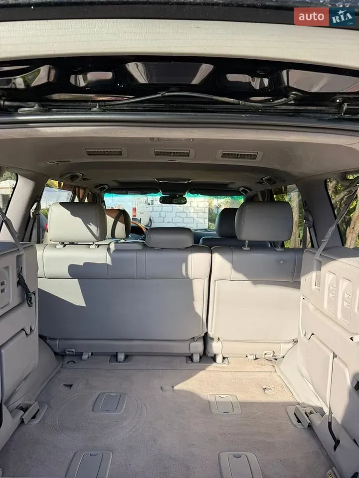 Lexus Lx 2005 photo 4