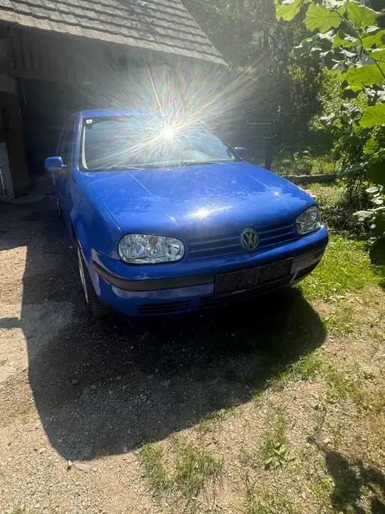 Volkswagen Golf 2001 photo 3