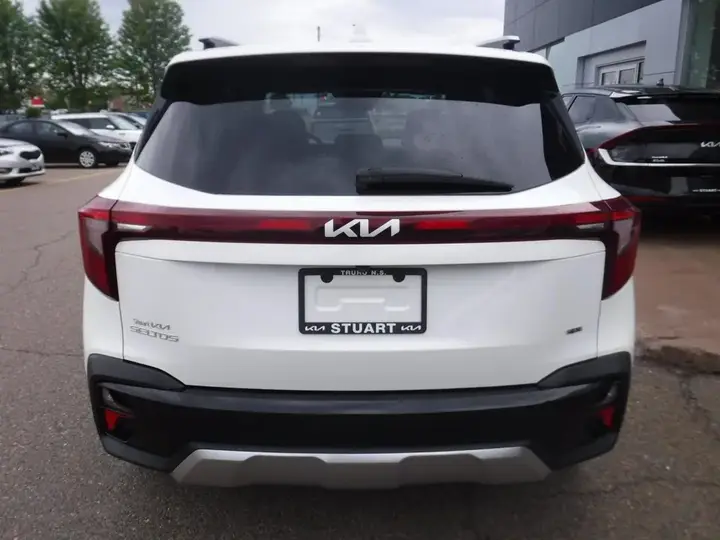 Kia Seltos 2024 photo 5