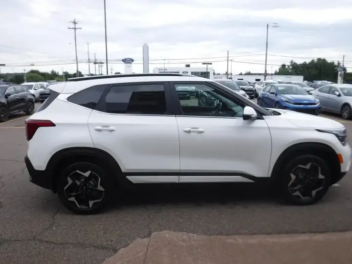 Kia Seltos 2024 photo 4