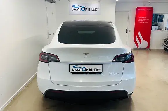 Tesla Model Y 2022 photo 4