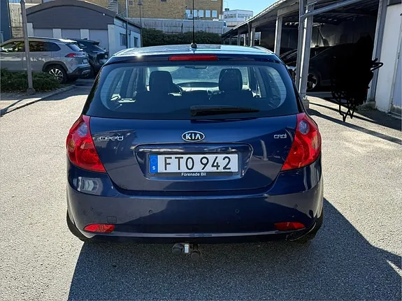 Kia Ceed 2007 photo 3