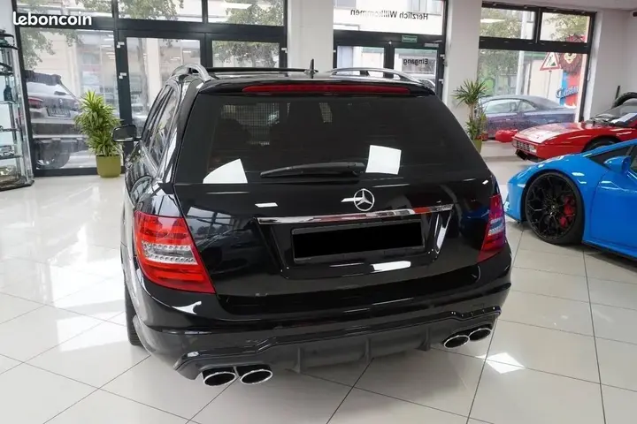 Mercedes-Benz C-Class 2012 photo 4