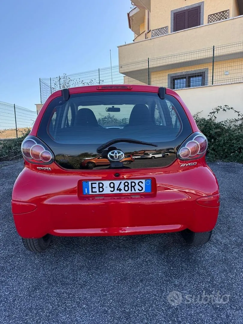 Toyota Aygo 2011 photo 5