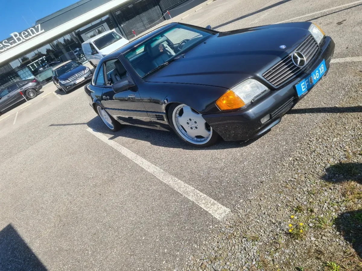 Mercedes-Benz Sl-Class 1990 photo 2