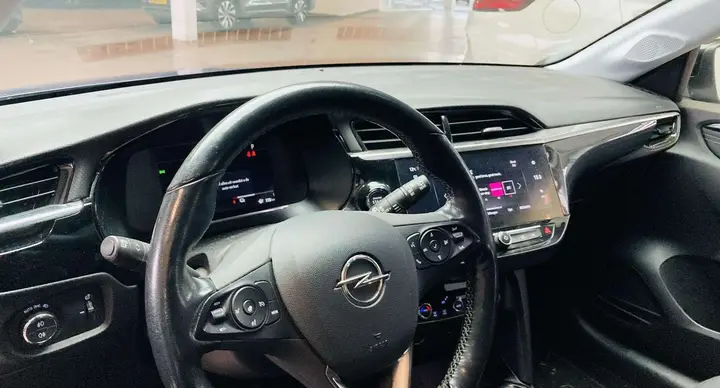 Opel Corsa E 2020 photo 2