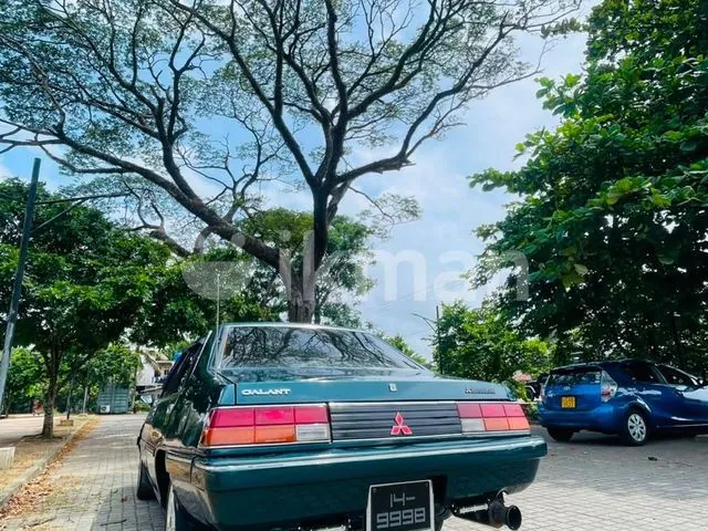 Mitsubishi Galant 1985 photo 3