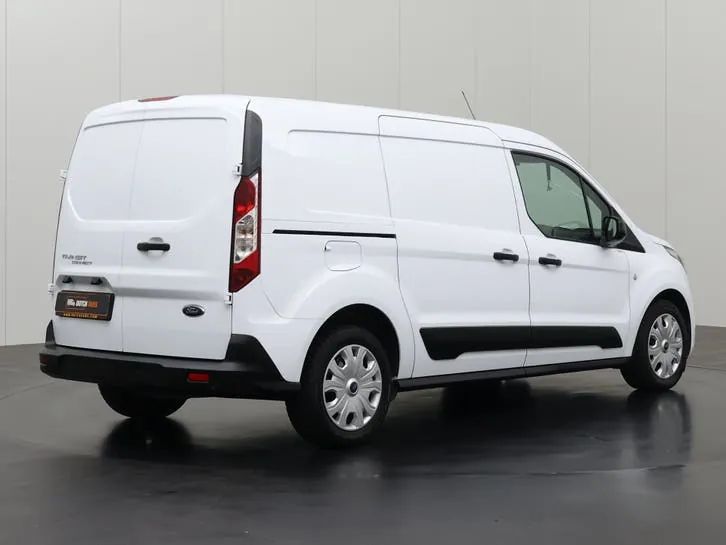 Ford Transit Connect 2024 photo 2