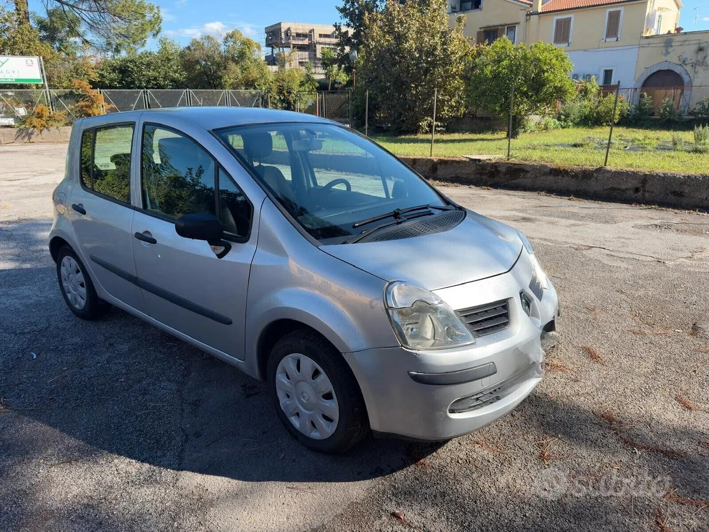 Renault Modus 2006 photo 2